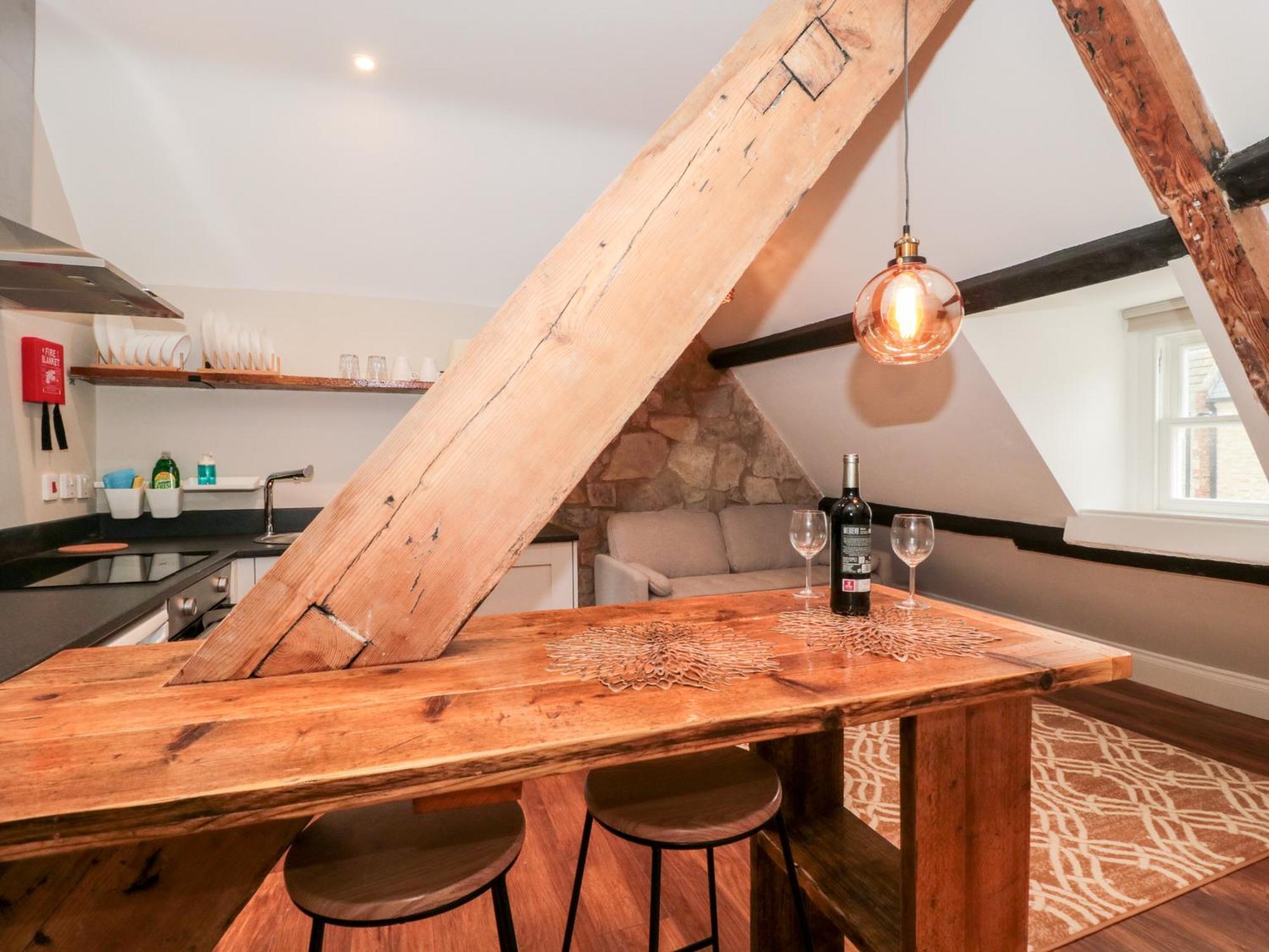 Purbeck Hotel Apartments - Flat 6 斯沃尼奇 外观 照片